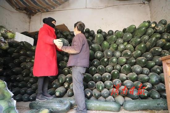 渭南市各类农副产品 生活必需品货源充足 价格基本稳定